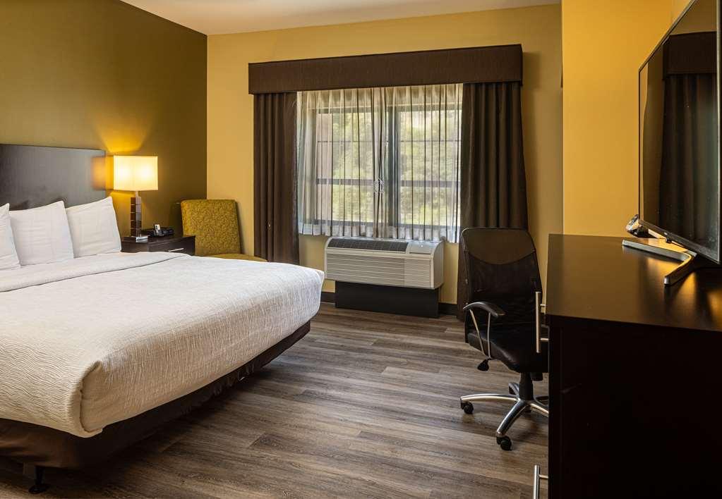 Best Western Plus Franciscan Square Inn&Suites Steubenville Zimmer foto