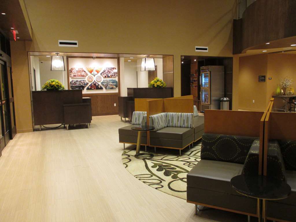 Best Western Plus Franciscan Square Inn&Suites Steubenville Interior foto